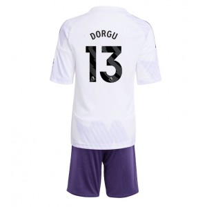 Fotbalové Dres Manchester United Patrick Dorgu #13 Dětské Venkovní Oblečení 2025-26 Krátký Rukáv (+ trenýrky)